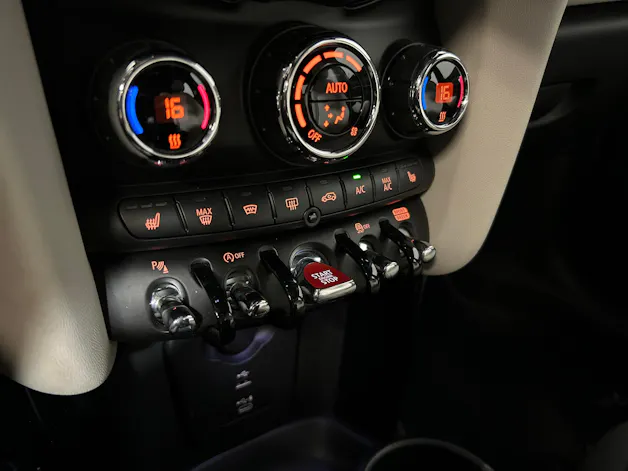 Mini F55 2.0i Cooper S SDKG