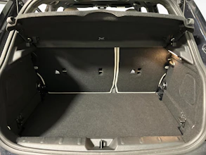 https://vehicle.imgix.net/4370273/c63ecea6-8afb-423b-9fde-f912859c542e.jpg