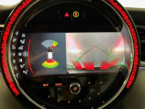 https://vehicle.imgix.net/4370273/f055b546-8c42-48ea-8702-e0aaddfb7b50.jpg