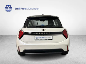 https://vehicle.imgix.net/4370278/21eed95e-95bf-41d3-a663-9b54c681ea36.jpg
