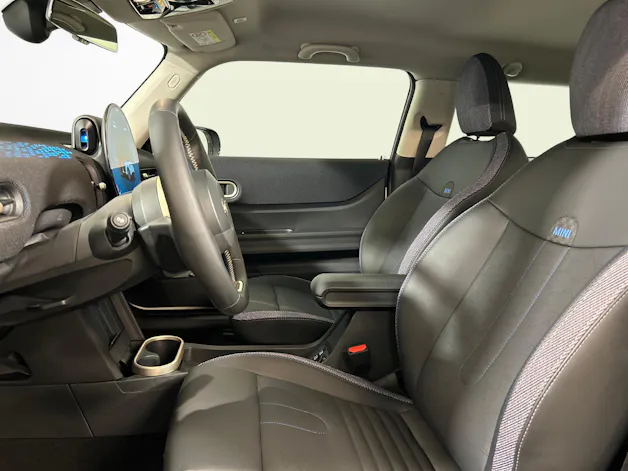 Mini F66 1.5i Cooper C