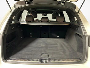 https://vehicle.imgix.net/4370286/89082c77-089d-4bc4-a035-a4dcac347695.jpg