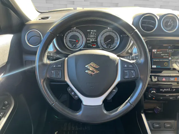 Suzuki Vitara 1.4 T Compact Top Hybrid 4x4