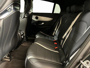 https://vehicle.imgix.net/4370303/9af0fc49-3665-40c8-888f-85dd41644b7a.jpg