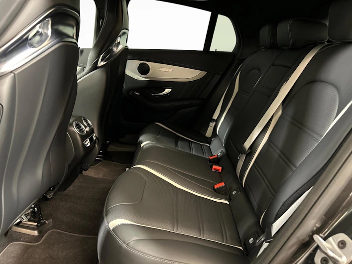 Fahrzeugbild MERCEDES-BENZ GLC 63 AMG