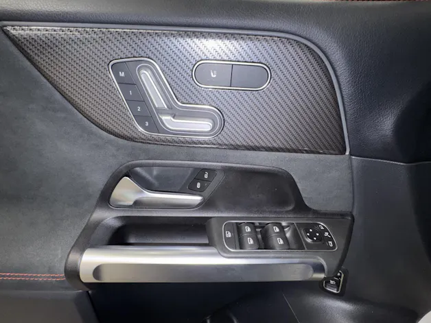 MERCEDES-BENZ Mercedes Benz GLB-Klasse X247 GLB 35 AMG 4matic