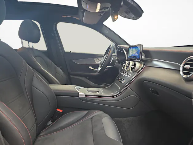 MERCEDES-BENZ GLC 300 d 4MATIC AMG Line