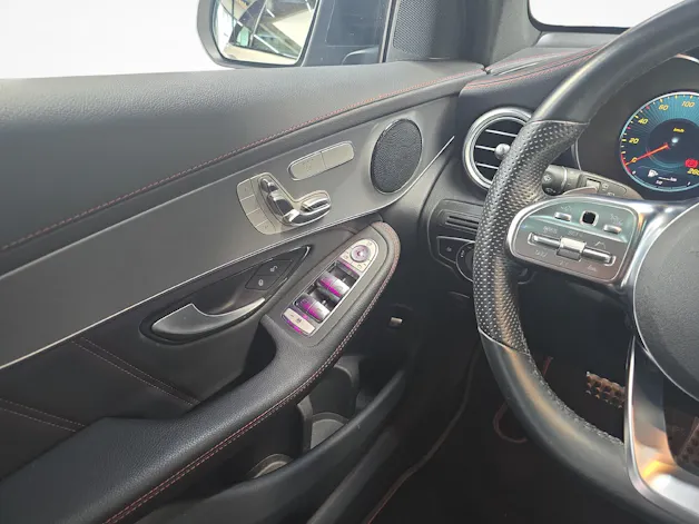 MERCEDES-BENZ GLC 300 d 4MATIC AMG Line