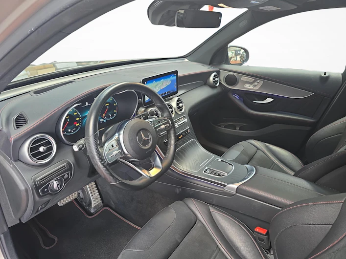 Fahrzeugbild MERCEDES-BENZ GLC 300