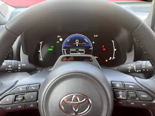Toyota Yaris 1.5 VVT-i HSD Trend