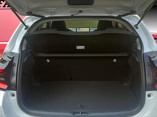 Toyota Yaris 1.5 VVT-i HSD Trend