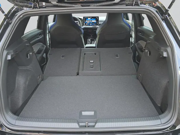VW Golf VIII 2.0 TSI R DSG 4motion