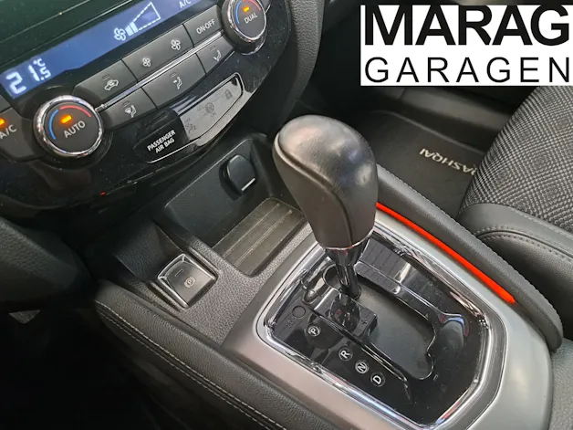 NISSAN Qashqai 1.2 DIG-T Tekna