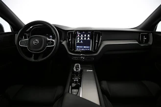 https://vehicle.imgix.net/4370398/d2a9831c-bcac-4ffa-b367-b6f55bf64271.jpg