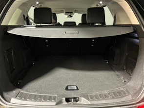 Fahrzeugbild LAND ROVER Discovery Sport 2.0 SD4 200 SE