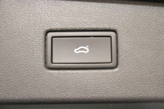 https://vehicle.imgix.net/4370445/21fd3573-89b3-442c-bd2a-4bb41037a897.JPG