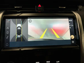 https://vehicle.imgix.net/4370453/ee6945c7-f713-4795-8401-3a2189697a8f.jpg