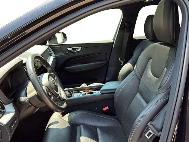 Volvo XC60 2.0 T8 TE R-Design eAWD