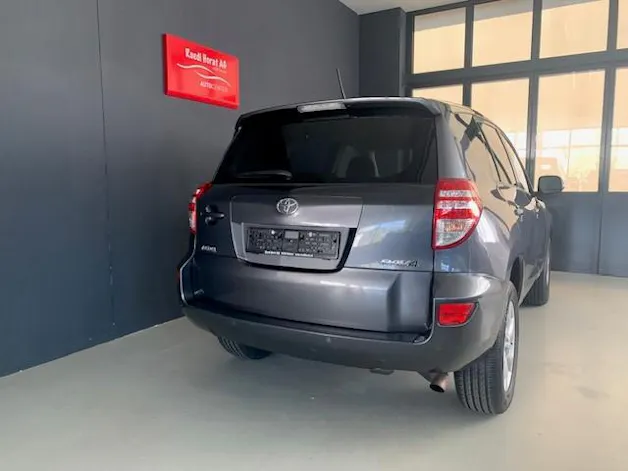 Toyota RAV4 2.0i VMa Linea Luna MdS