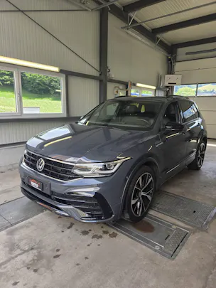 VW Tiguan 2.0 TSI R-Line DSG