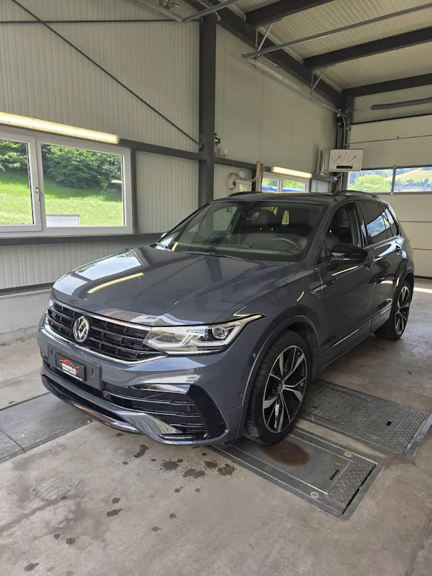 VW Tiguan 2.0 TSI R-Line DSG