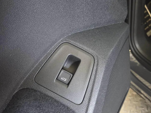 VW Tiguan 2.0 TSI R-Line DSG