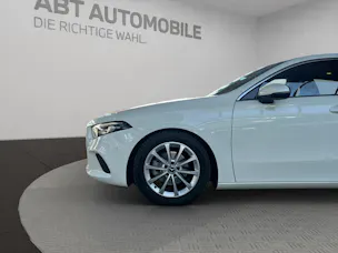 MERCEDES-BENZ A 180 d Progressive