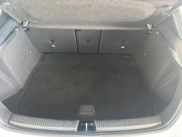 MERCEDES-BENZ A 180 d Progressive
