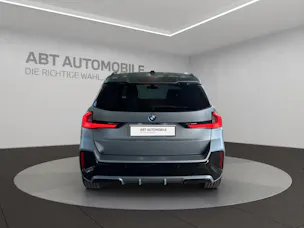 BMW X1 23i xDrive paddles