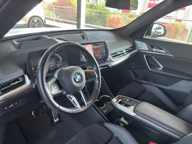 BMW X1 23i xDrive paddles