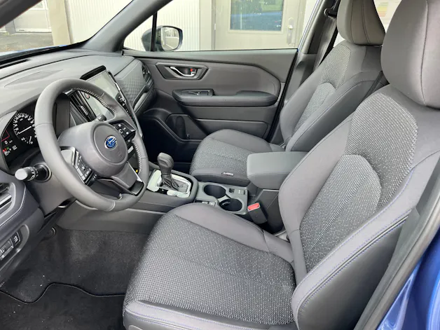 Subaru Forester Station 2.0i e-Boxer Swiss Plus