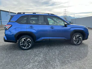 Subaru Forester Station 2.0i e-Boxer Swiss Plus