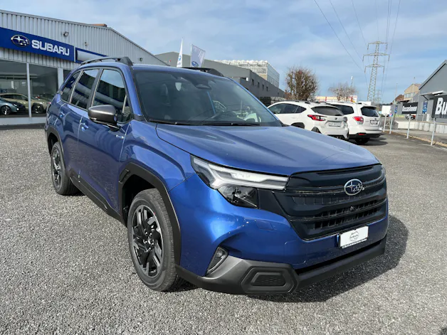 Subaru Forester Station 2.0i e-Boxer Swiss Plus