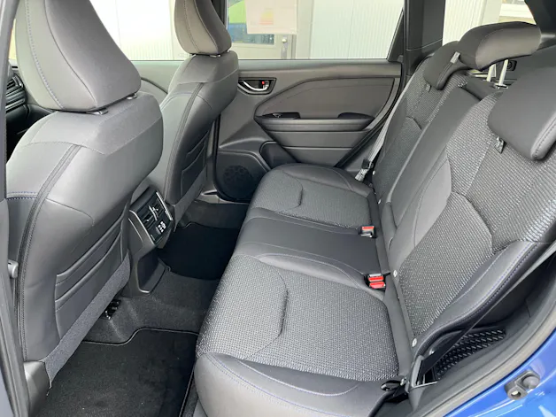 Subaru Forester Station 2.0i e-Boxer Swiss Plus