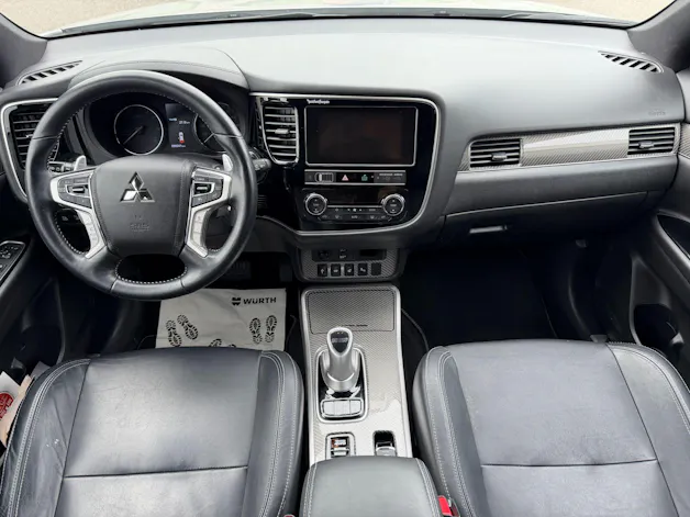 Mitsubishi Outlander 2.4 PHEV Diamond