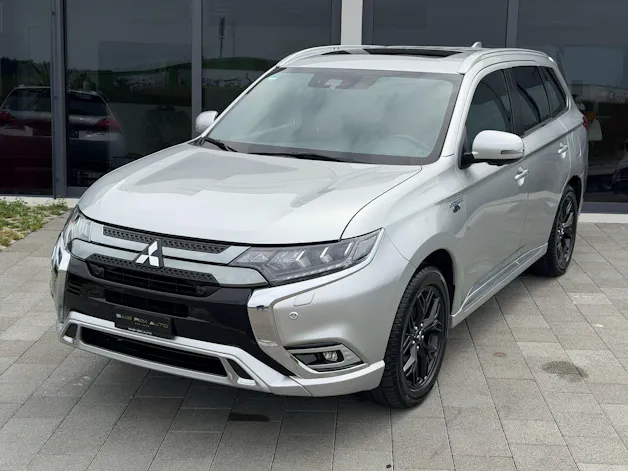 Mitsubishi Outlander 2.4 PHEV Diamond