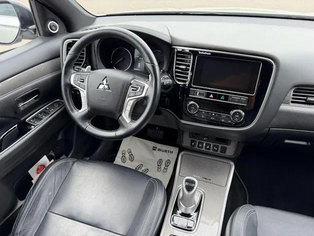 Mitsubishi Outlander 2.4 PHEV Diamond