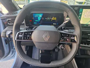 RENAULT R4 E-Tech Comfort Range plein sud iconic