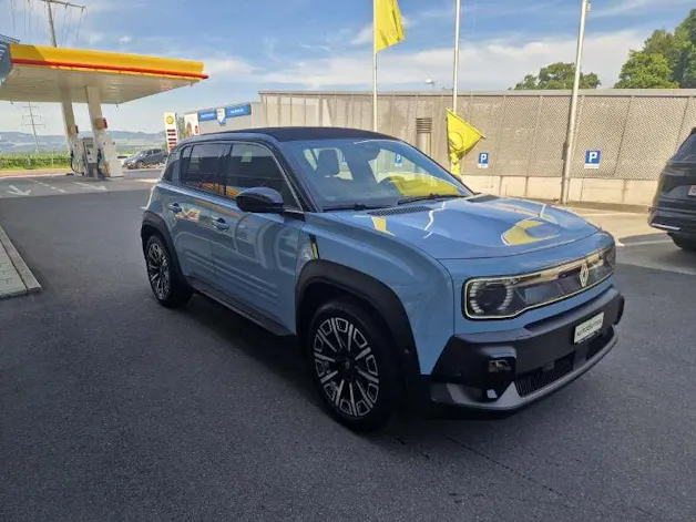 Renault R4 E-Tech Comfort Range plein sud iconic