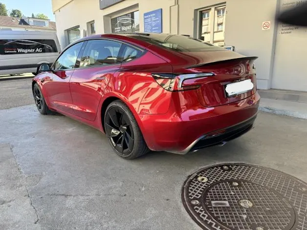 Tesla Model 3 Performance D