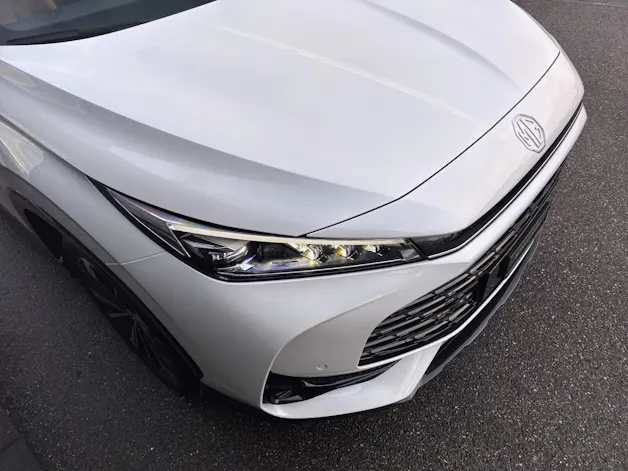 MG HS 1.5 Hybrid Luxury