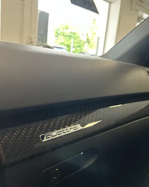Audi RS4 4.2 V8 quattro