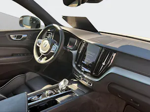 Volvo XC60 2.0 T6 TE Ultimate Dark eAWD