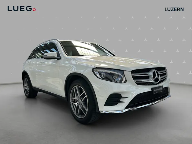 Mercedes-Benz GLC 250 AMG Line 4Matic 9G-Tronic