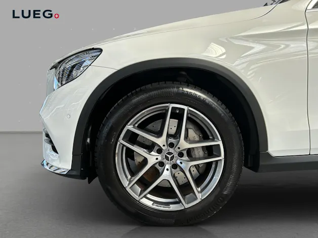 Mercedes-Benz GLC 250 AMG Line 4Matic 9G-Tronic