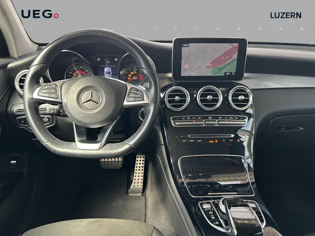 Mercedes-Benz GLC 250 AMG Line 4Matic 9G-Tronic