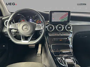 Mercedes-Benz GLC 250 AMG Line 4Matic 9G-Tronic