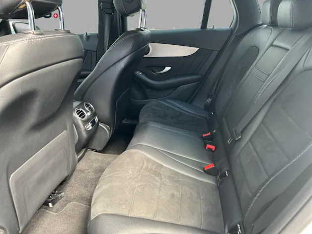 Mercedes-Benz GLC 250 AMG Line 4Matic 9G-Tronic