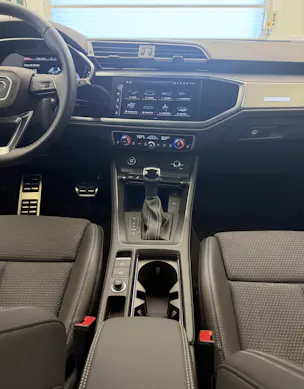 Audi Q3 45 TFSI S line quattro S-tronic