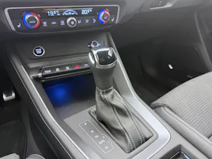 Audi Q3 45 TFSI S line quattro S-tronic